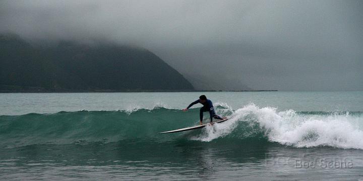 IMG_5314.JPG - Surfing Kaikoura coast
