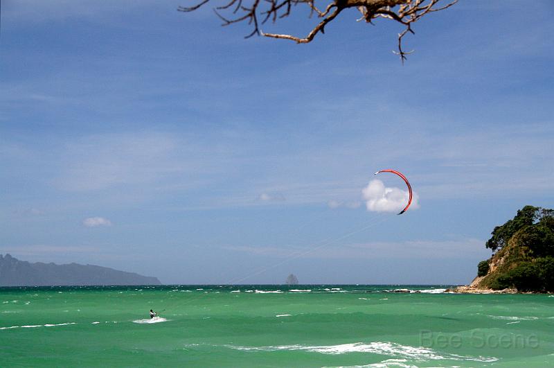 IMG_7146.JPG - Catching a cloud - Langs Beach