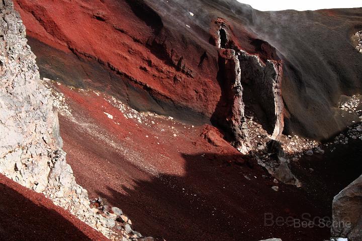 IMG_1676.JPG - Volcanic vent - Red Crater